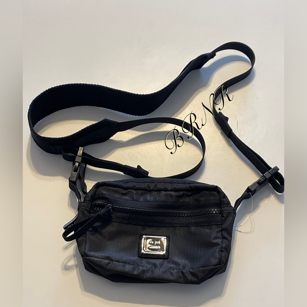 ACNE STUDIO Akila Face Plaque Ripstop Crossbody Bag NWOT - Picture 4 of 16